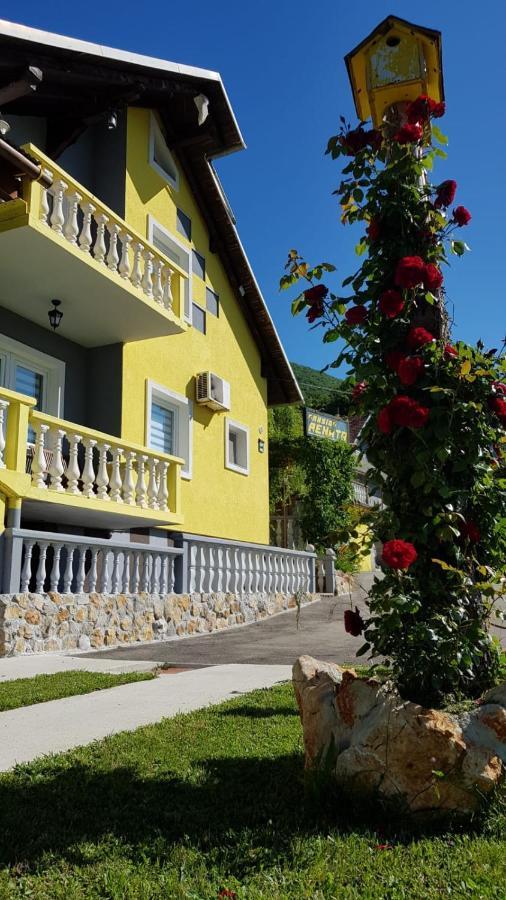 Hotel Pansion Renata Prozor Esterno foto